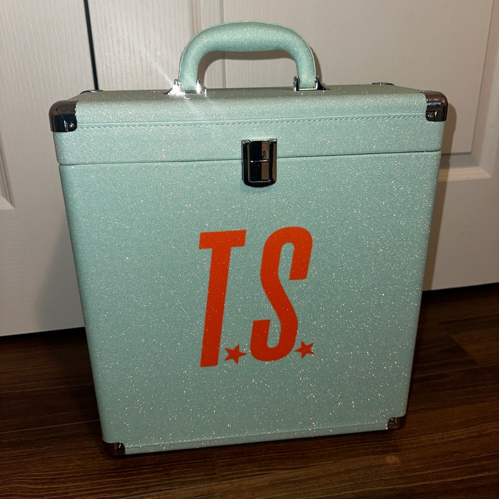 Taylor Swift The Life of a Showgirl Vinyl Case